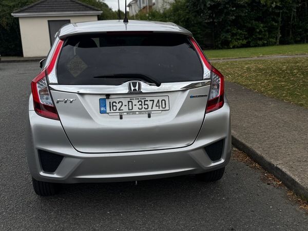Honda Fit Hatchback, Petrol Hybrid, 2016, Silver