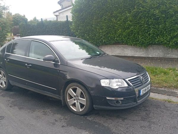 Volkswagen Passat Saloon, Diesel, 2010, Black