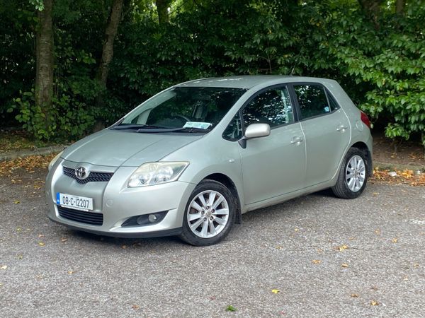 Toyota Auris Hatchback, Petrol, 2008, Silver