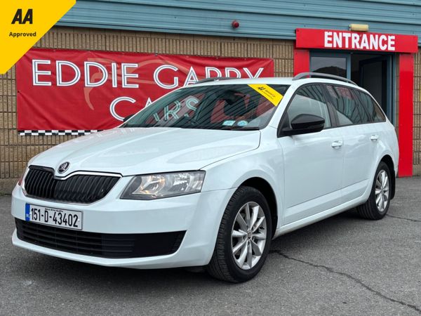 Skoda Octavia Estate, Diesel, 2015, White