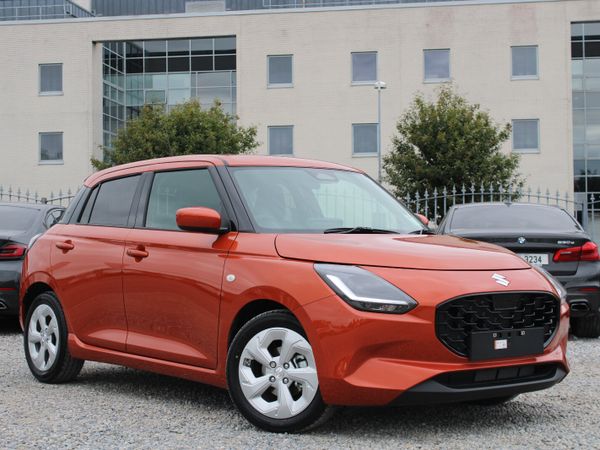 Suzuki Swift Hatchback, Petrol Hybrid, 2025, Orange
