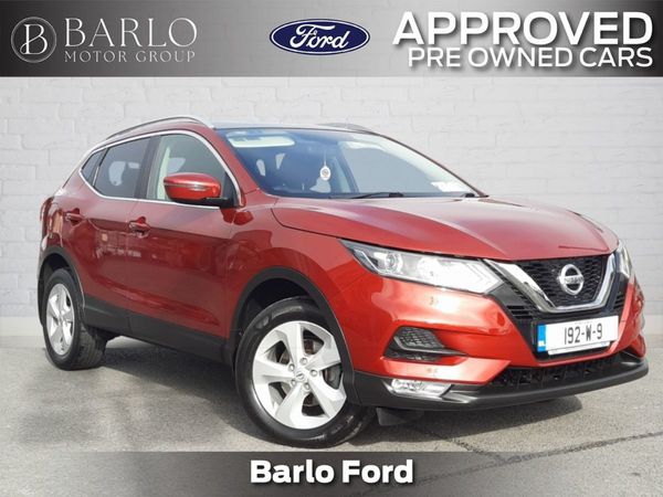 Nissan Qashqai MPV, Petrol, 2019, Red