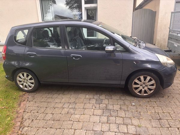 Honda Jazz Hatchback, Petrol, 2007, Grey