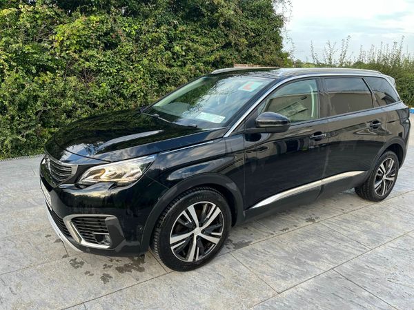 Peugeot 5008 MPV, Diesel, 2019, Black