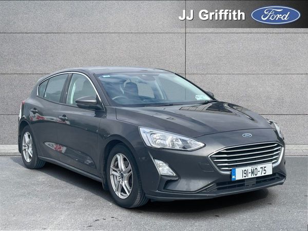 Ford Focus Hatchback, Diesel, 2019, Grey