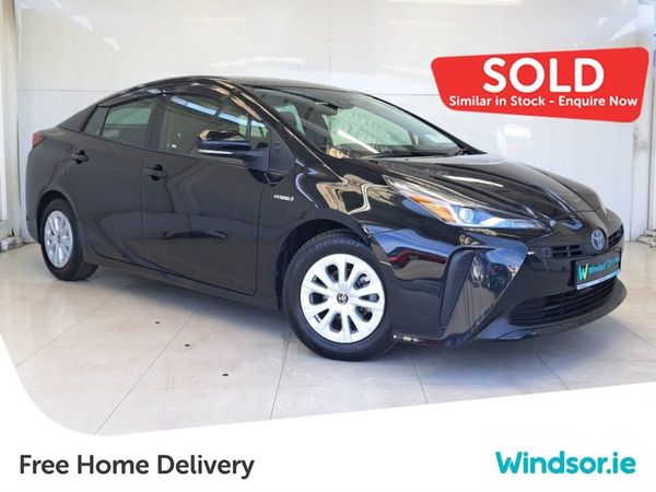 Toyota Prius Crossover, Petrol, 2020, Black