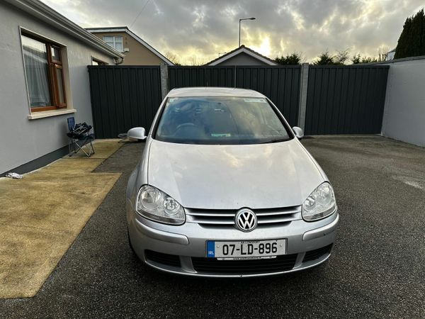 Volkswagen Golf Hatchback, Diesel, 2007, Silver