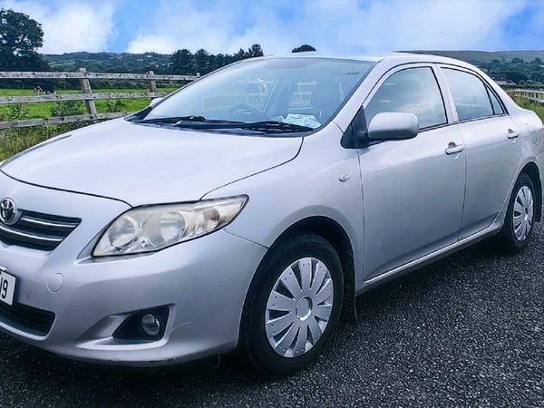 Toyota Corolla Saloon, Petrol, 2008, Silver