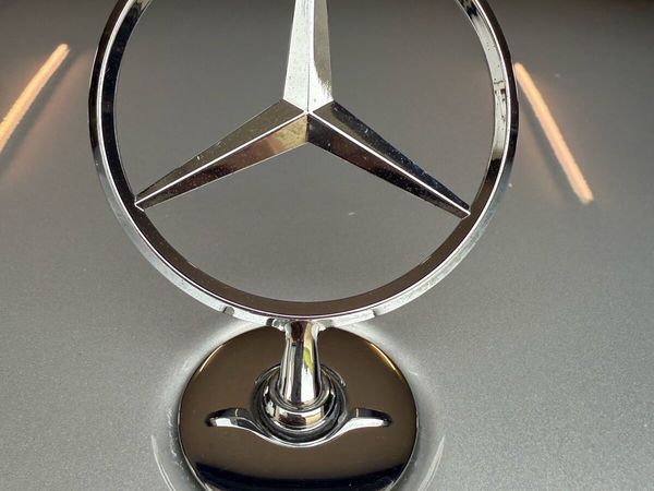 Mercedes-Benz C-Class Saloon, Petrol, 2009, Silver
