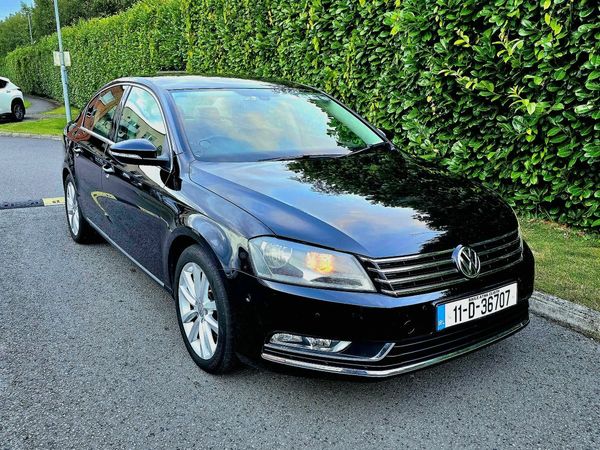 Volkswagen Passat Saloon, Diesel, 2011, Black
