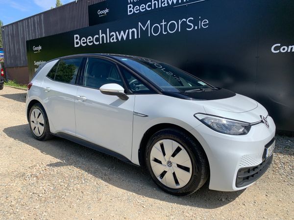 Volkswagen ID.3 Hatchback, Electric, 2021, White