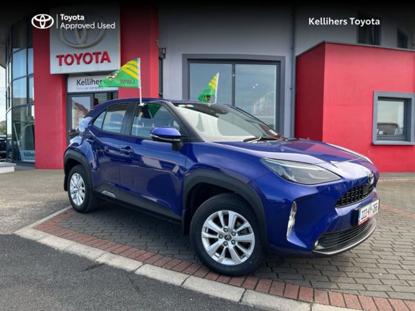 Toyota Yaris Cross Hatchback, Petrol Hybrid, 2022, Blue