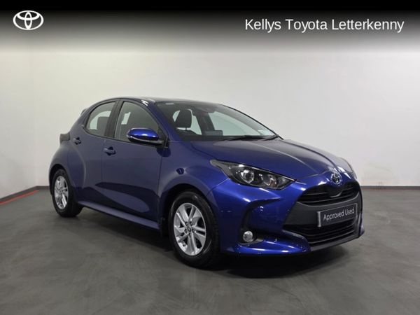 Toyota Yaris Hatchback, Petrol Hybrid, 2021, Blue