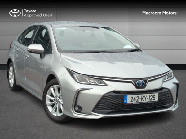Toyota Corolla Saloon, Petrol Hybrid, 2024, Silver