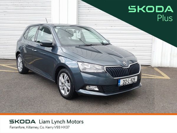 Skoda Fabia Hatchback, Petrol, 2021, Grey