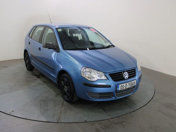 Volkswagen Polo Hatchback, Petrol, 2005, Blue