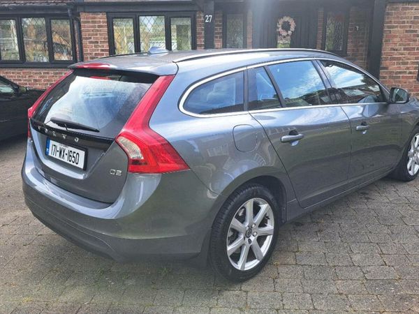 Volvo V60 Estate, Diesel, 2017, Grey