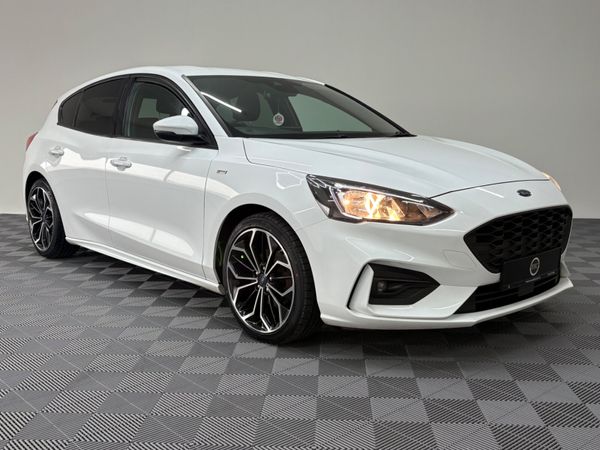 Ford Focus Hatchback, Diesel, 2019, White