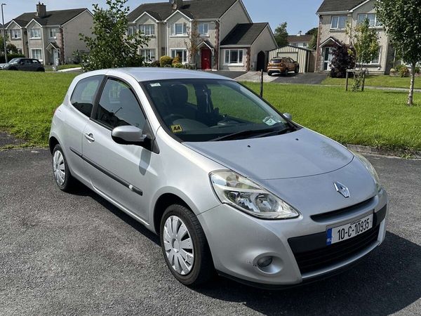 Renault Clio Hatchback, Ethanol Petrol, 2010, Silver