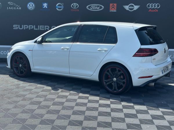 Volkswagen Golf Hatchback, Petrol, 2018, White