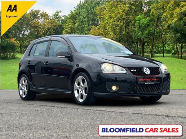 Volkswagen Golf Hatchback, Petrol, 2005, Black