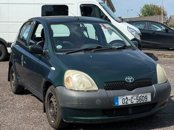 Toyota Yaris Hatchback, Petrol, 2002, Green