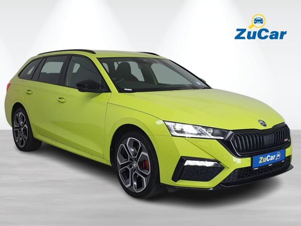 Skoda Octavia Estate, Petrol Hybrid, 2023, Green