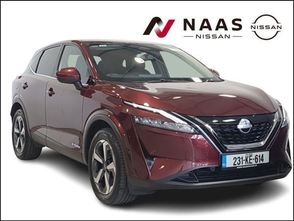 Nissan Qashqai MPV, Petrol, 2023, Red