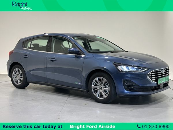 Ford Focus Hatchback, Diesel, 2024, Blue