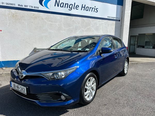 Toyota Auris Hatchback, Diesel, 2018, Blue
