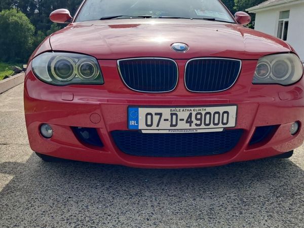 BMW 1-Series Hatchback, Petrol, 2007, Red
