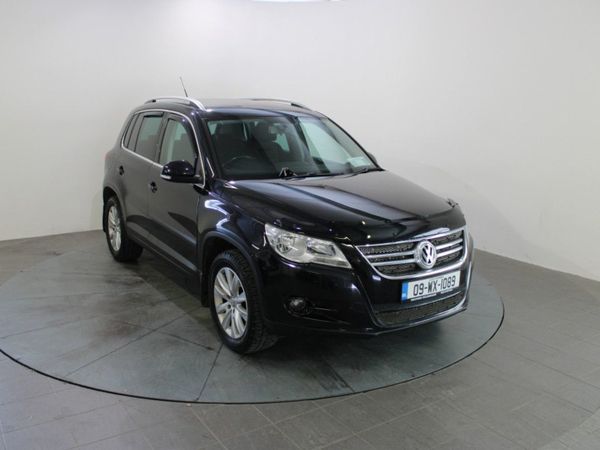 Volkswagen Tiguan SUV, Diesel, 2009, Black