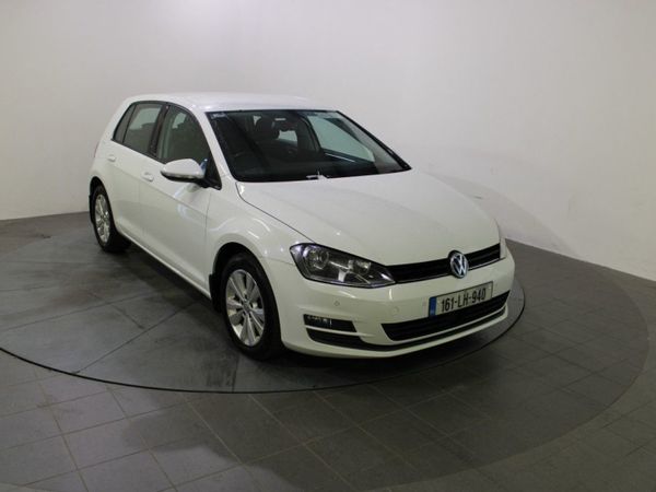 Volkswagen Golf Estate, Diesel, 2016, White