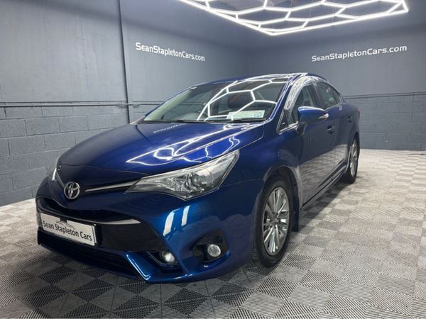 Toyota Avensis Saloon, Diesel, 2018, Blue