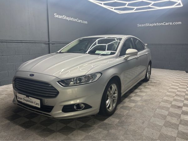 Ford Mondeo Hatchback, Diesel, 2017, Grey