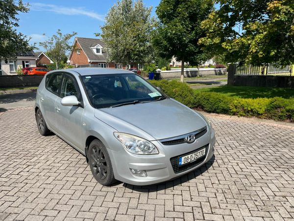 Hyundai i30 Hatchback, Petrol, 2008, Silver