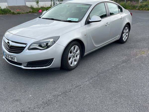 Opel Insignia Saloon, Diesel, 2016, Silver