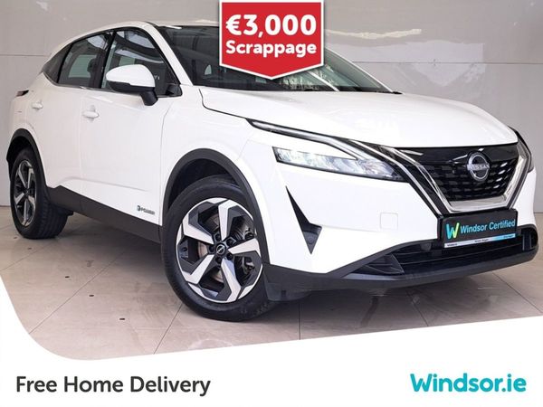Nissan Qashqai Crossover, Petrol, 2023, White