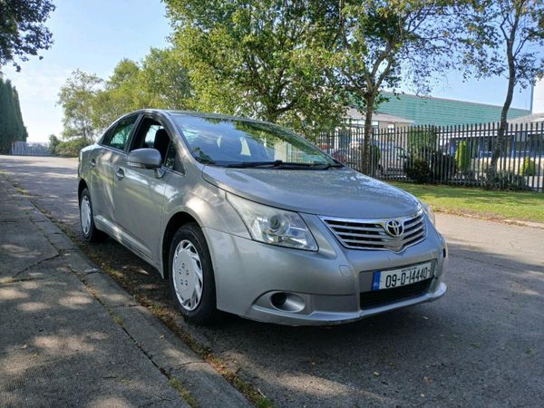 Toyota Avensis Saloon, Diesel, 2009, Grey