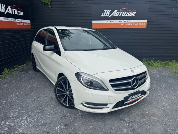 Mercedes-Benz B-Class Hatchback, Petrol, 2012, White