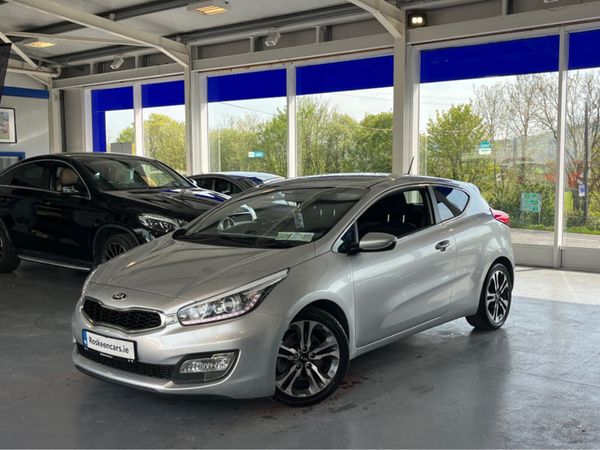 Kia ProCeed Hatchback, Petrol, 2014, Silver