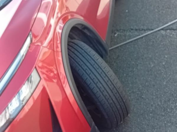 Nissan Qashqai MPV, Petrol, 2022, Red