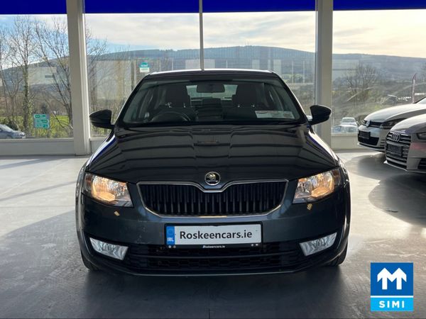 Skoda Octavia Hatchback, Diesel, 2017, Grey