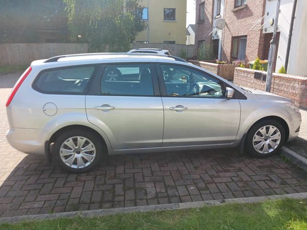 Ford Focus Estate/Jeep, Petrol, 2008, Silver