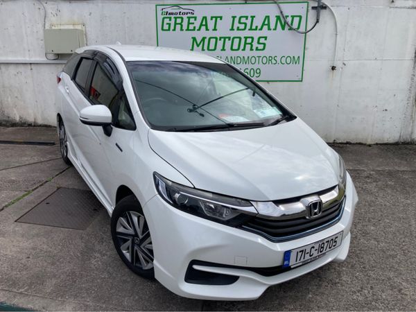 Honda Shuttle MPV, Petrol Hybrid, 2017, White