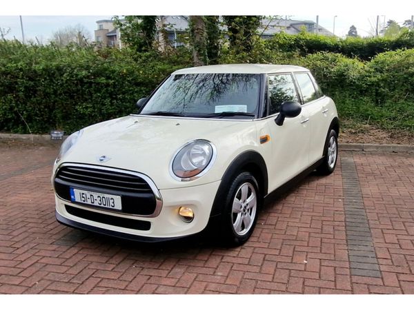 Mini Cooper Hatchback, Petrol, 2015, White