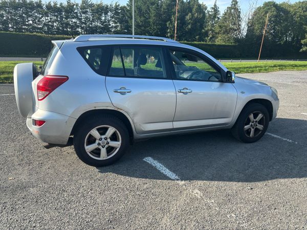 Toyota RAV4 SUV, Petrol, 2007, Silver