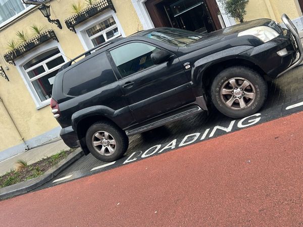 Toyota Land Cruiser SUV, Diesel, 2005, Black
