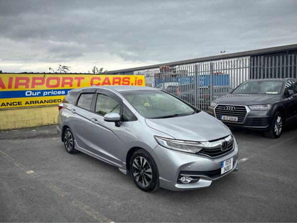 Honda Shuttle MPV, Petrol Hybrid, 2017, Silver