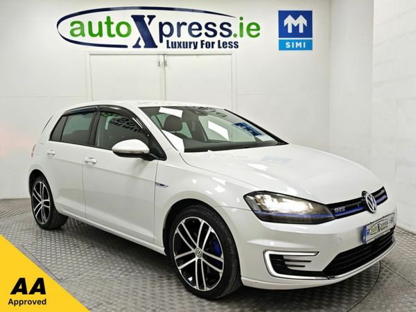 Volkswagen Golf Hatchback, Petrol Hybrid, 2016, White